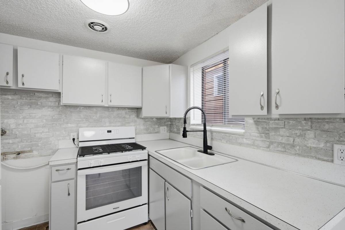 Apartment for rent at 1010 S Windsor St, Salt Lake City, UT 84105