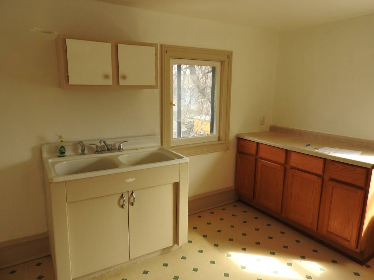 Apartment for rent at 827 Fulton St W #2, Grand Rapids, MI 49504