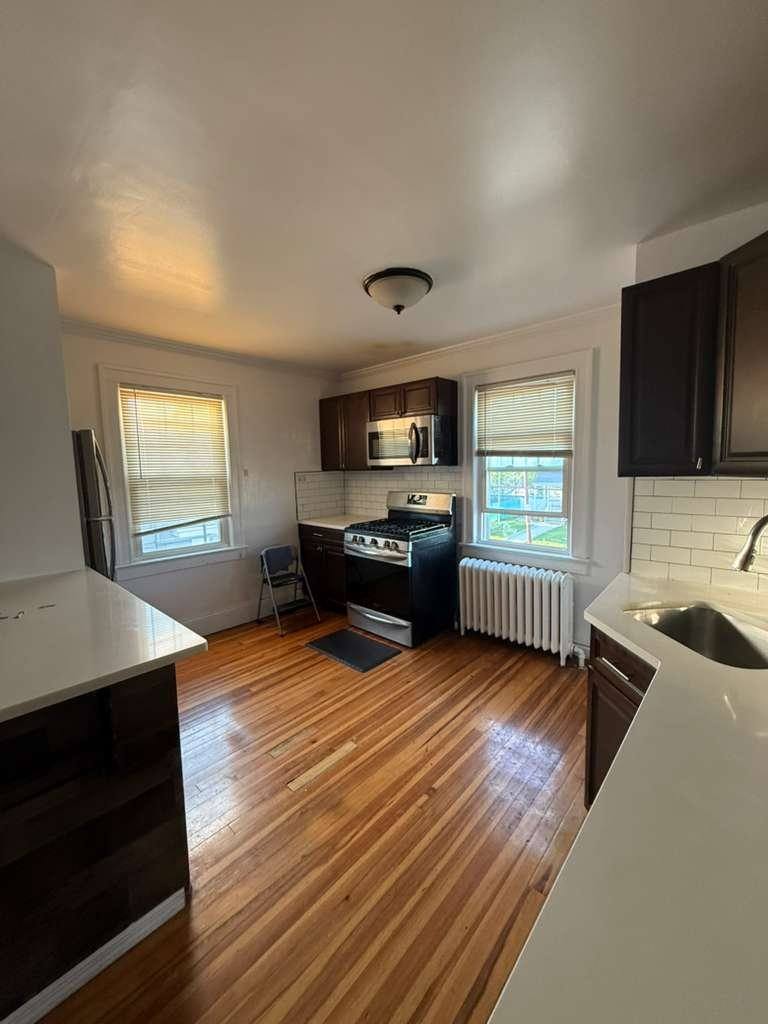 290 Roberts Ave #2, Yonkers, NY 10703 - House for Rent - Image 8