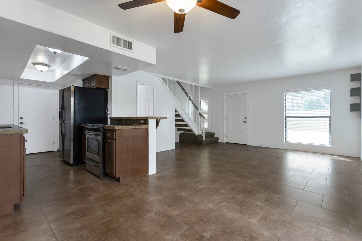 Townhouse for rent at 1820 E Frier Dr #2, Phoenix, AZ 85020