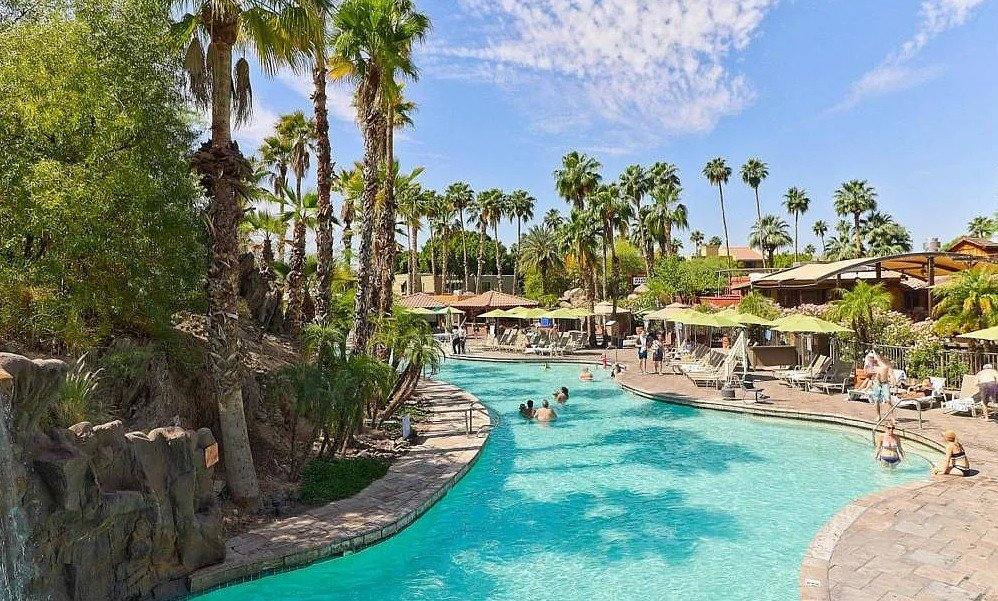 Townhouse for rent at 1820 E Frier Dr #2, Phoenix, AZ 85020