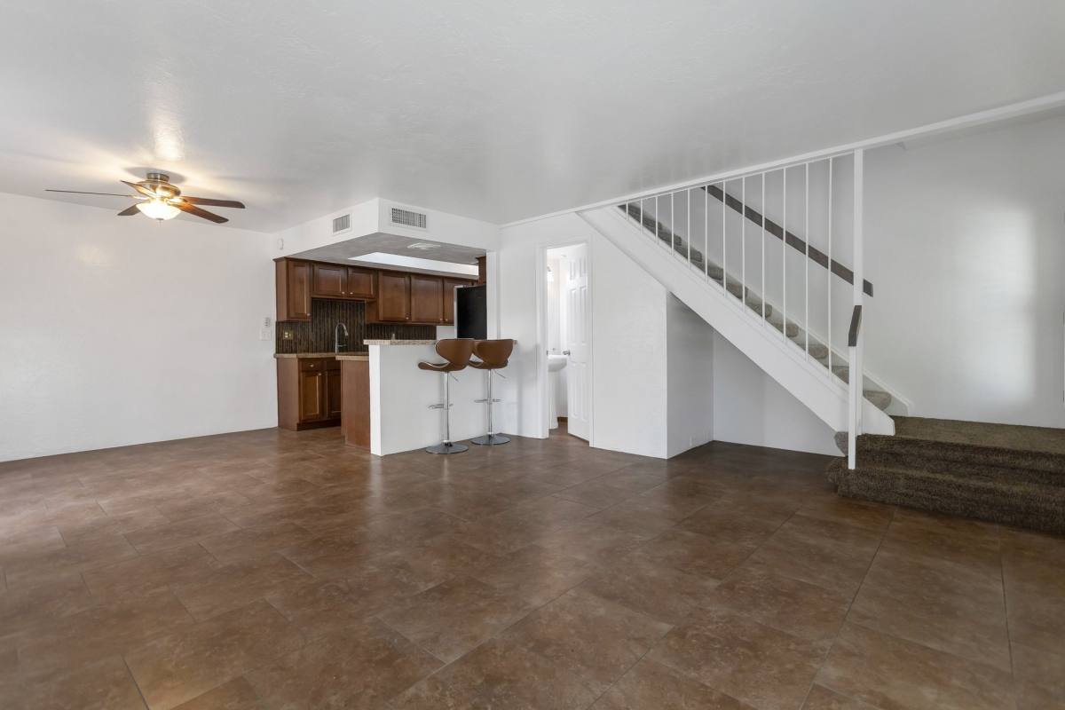 Townhouse for rent at 1820 E Frier Dr #2, Phoenix, AZ 85020