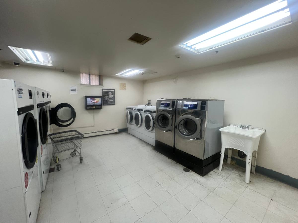 Apartment for rent at 505 Elizabeth Ave #6B, Newark, NJ 07112