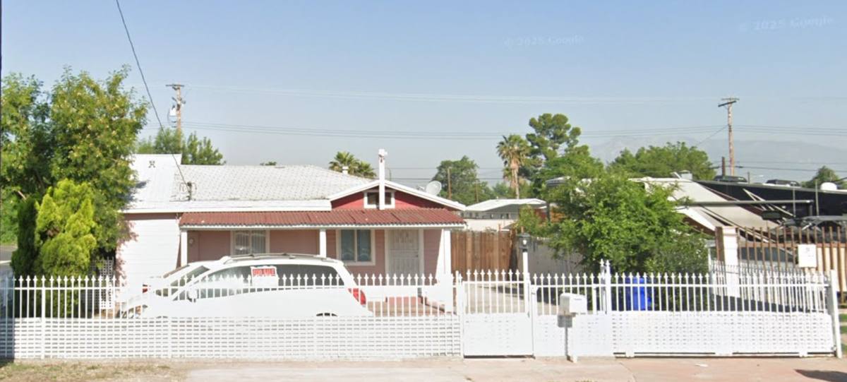 House for rent at 8048 Tippecanoe Ave #1, San Bernardino, CA 92410