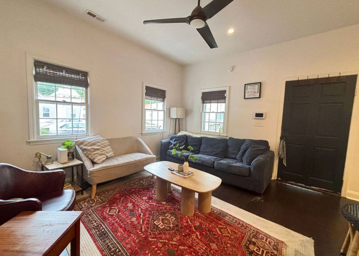 House for rent at 11 H St, Charleston, SC 29403
