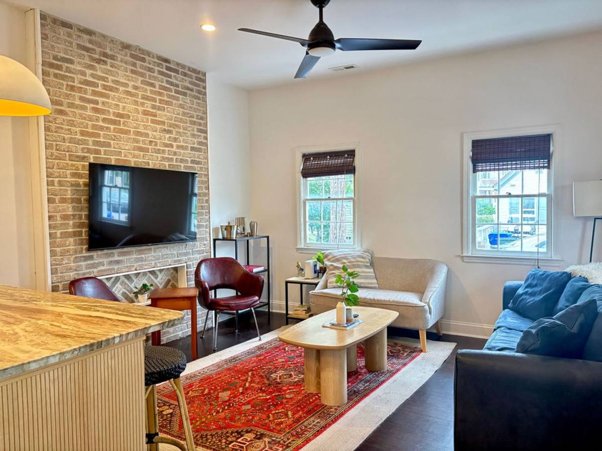 House for rent at 11 H St, Charleston, SC 29403
