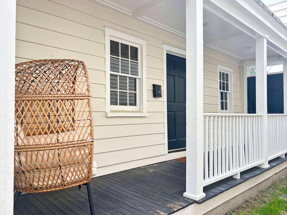 House for rent at 11 H St, Charleston, SC 29403