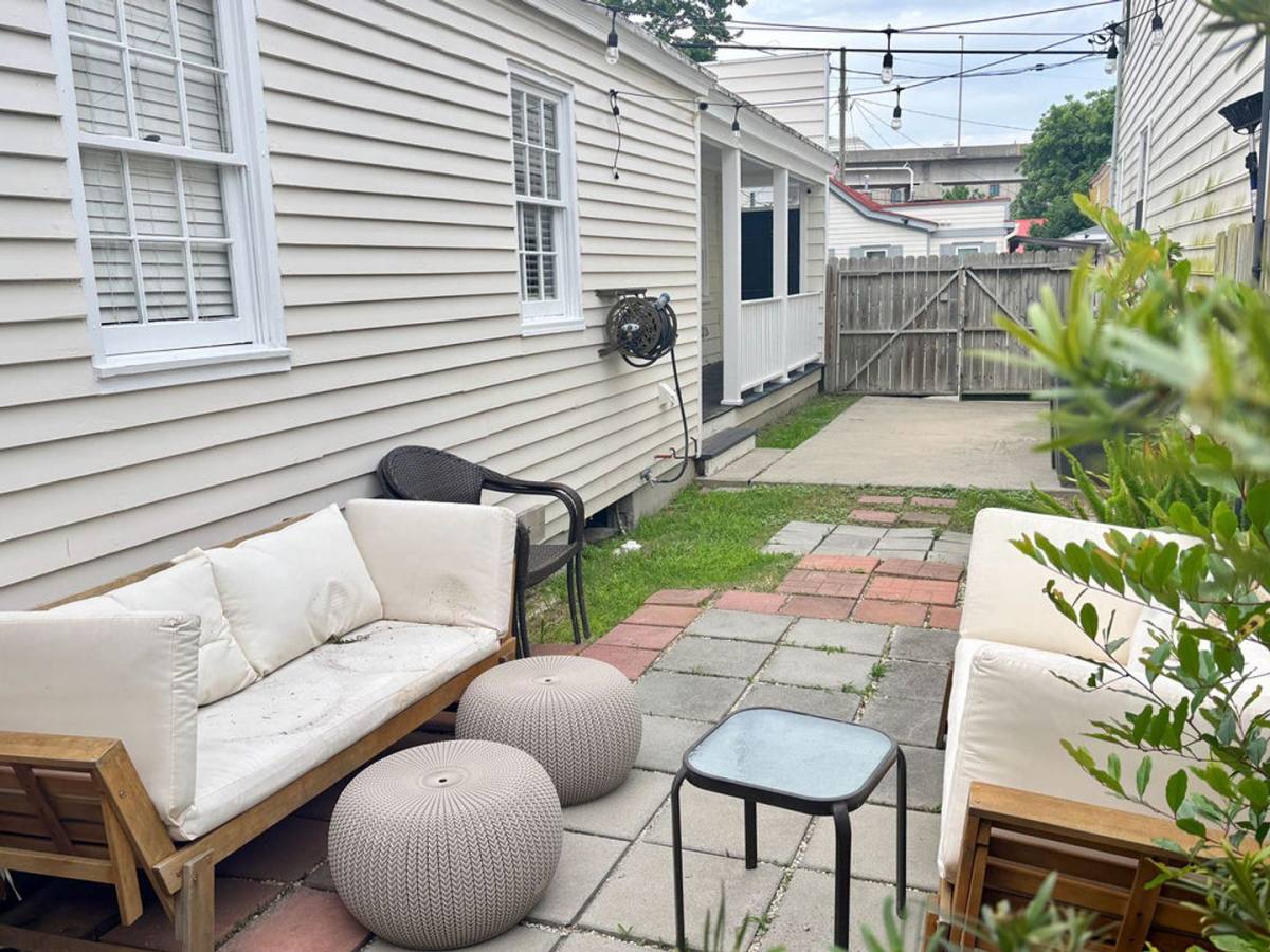 House for rent at 11 H St, Charleston, SC 29403