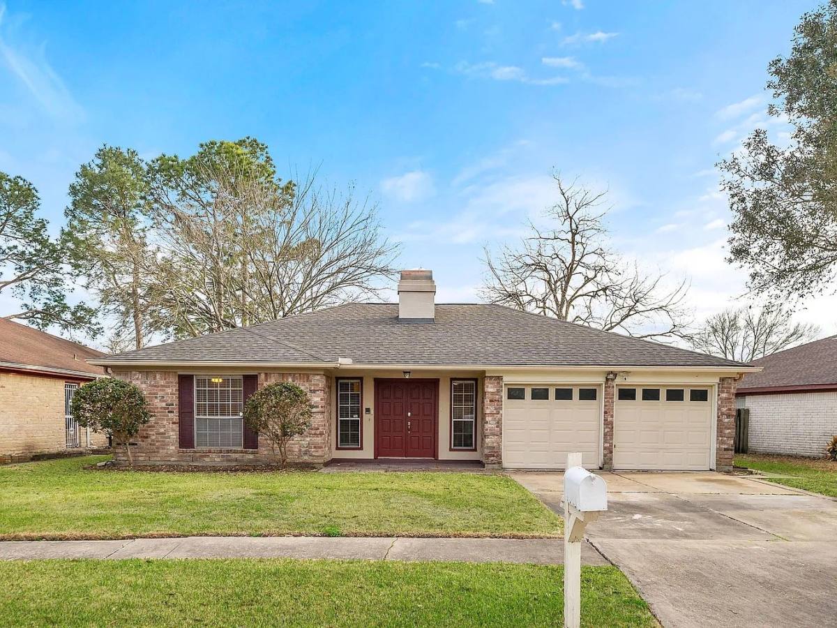 House for rent at 16727 Royal Mile Lane, Houston, TX 77084