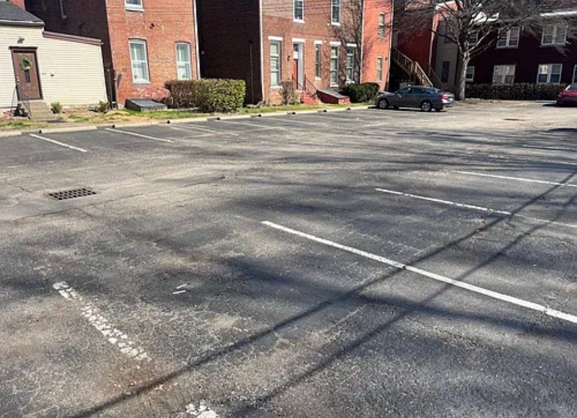 Condo for rent at 120 E Oak St #B, Louisville, KY 40203