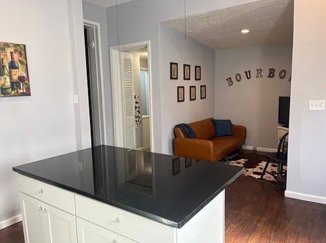 Condo for rent at 120 E Oak St #B, Louisville, KY 40203