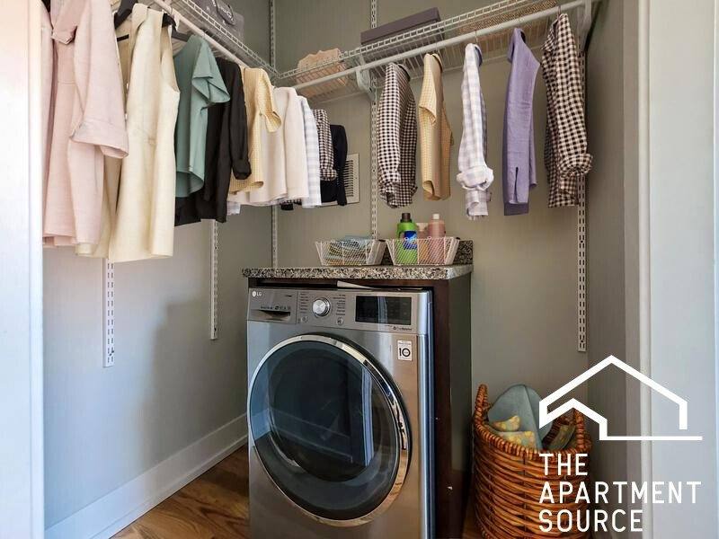 Apartment for rent at 2902 N Mildred Ave #C3, Chicago, IL 60657