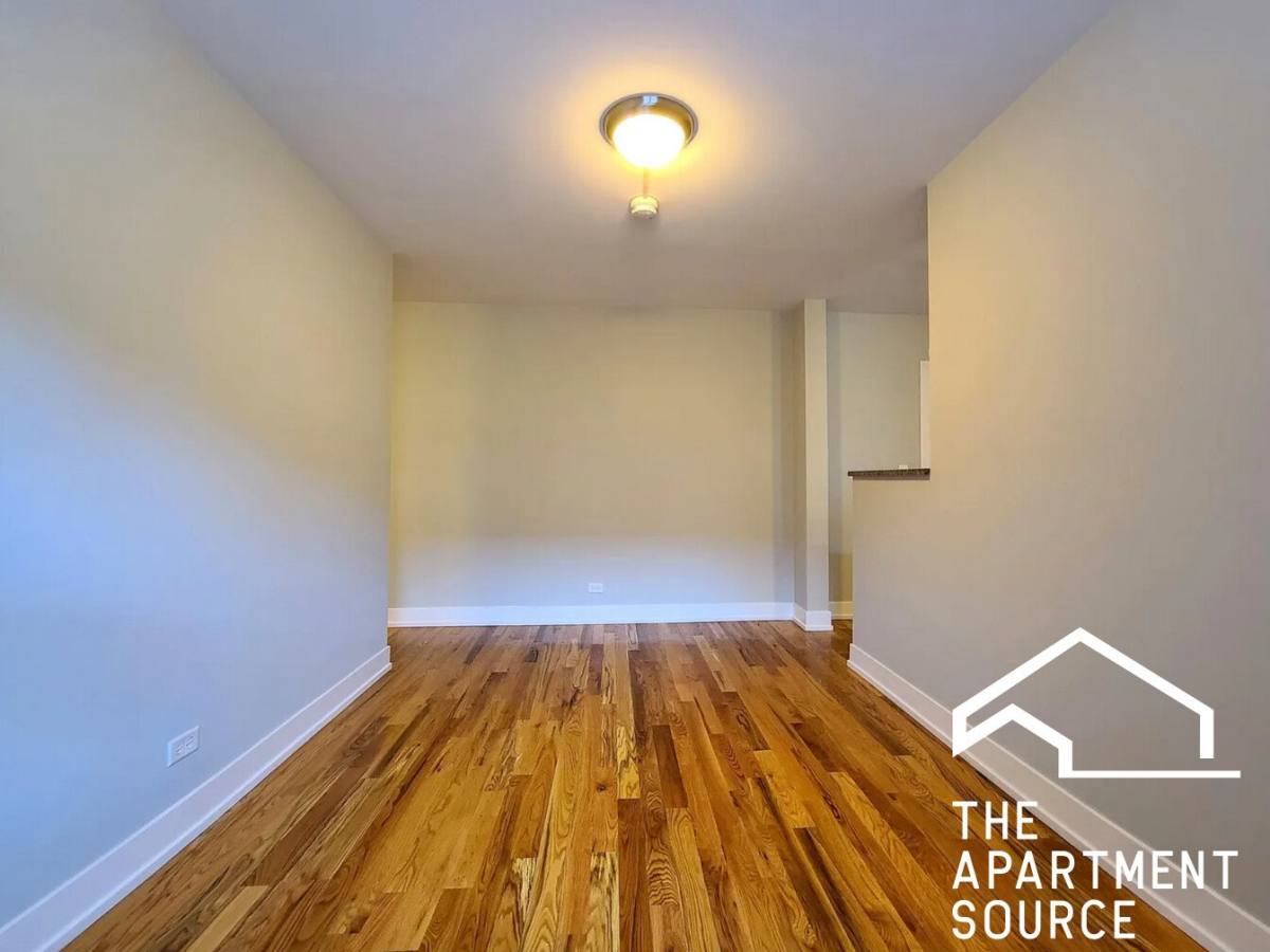 Apartment for rent at 2904 N Mildred Ave #J1, Chicago, IL 60657