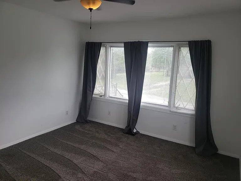 House for rent at 6847 Curran Rd, Chatham, IL 62629