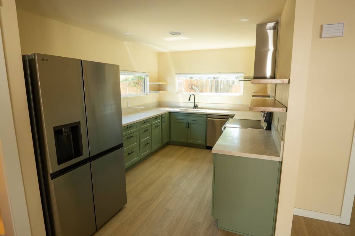 House for rent at 4725 Rolando Blvd, San Diego, CA 92115
