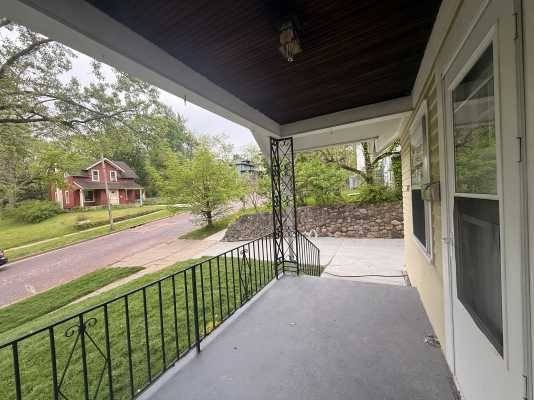 House for rent at 1120 Maple St, Kalamazoo, MI 49008