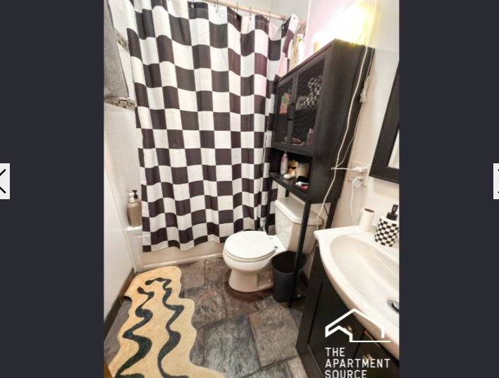 Apartment for rent at 2835 N Damen Ave #1F, Chicago, IL 60618