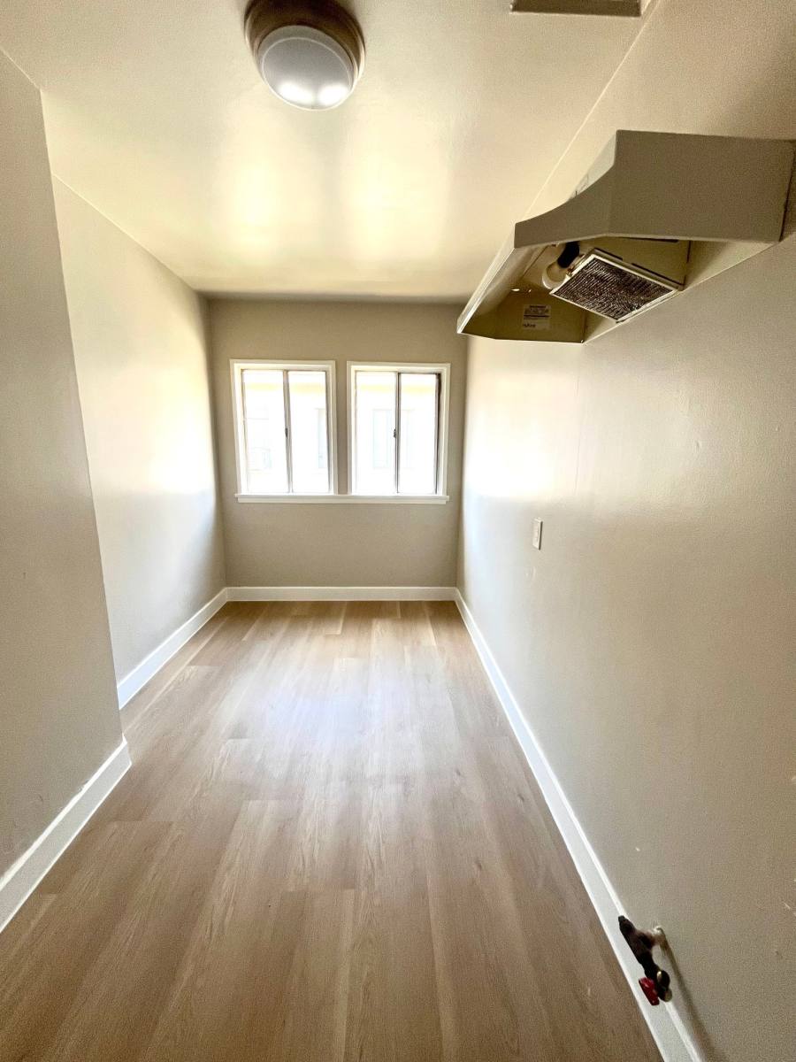 Apartment for rent at 3406 Virginia Rd #1, Los Angeles, CA 90019
