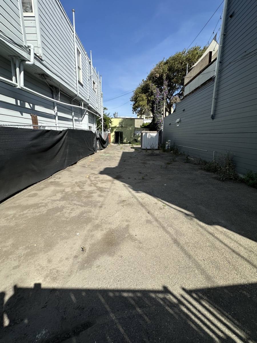 House for rent at 1240 E 12th St #1, Oakland, CA 94606