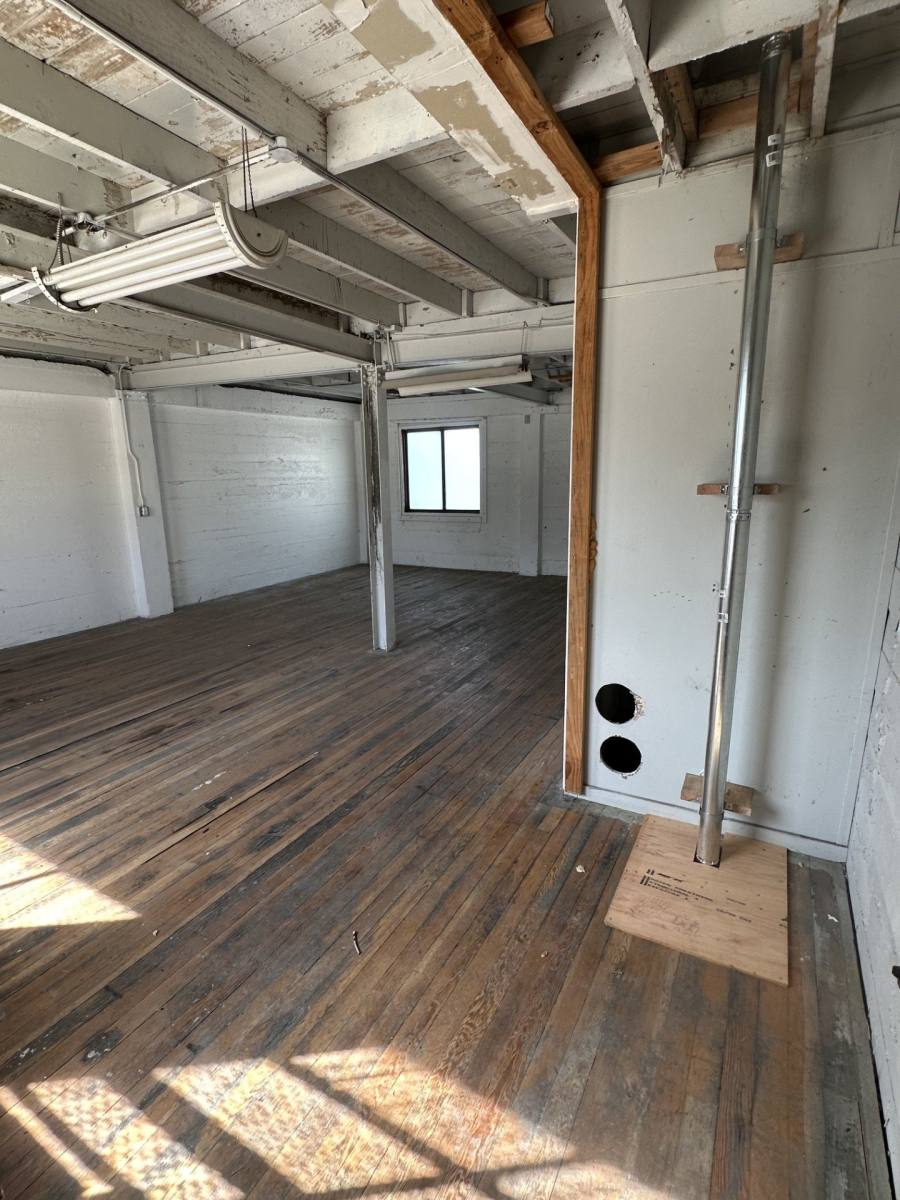 House for rent at 1240 E 12th St #1, Oakland, CA 94606