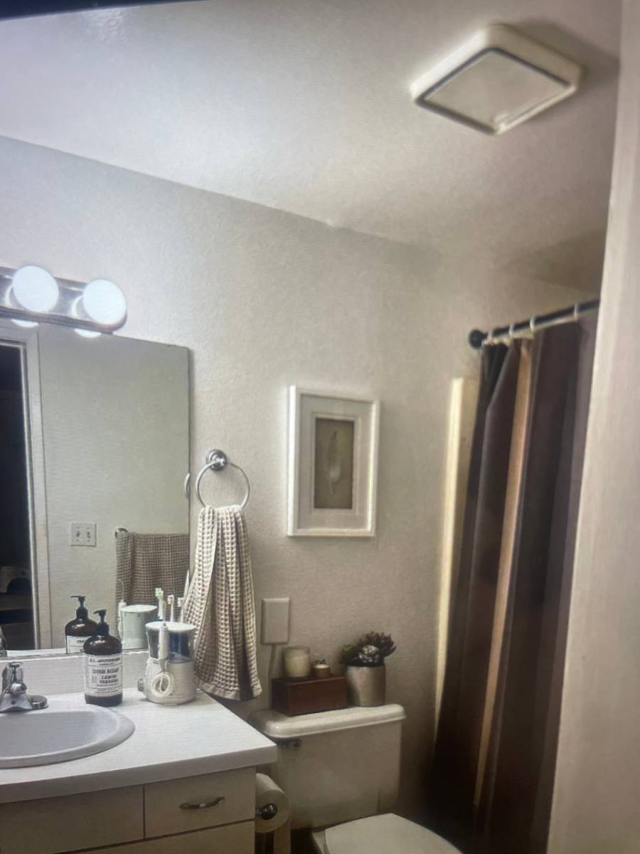 Apartment for rent at 31494 W St #B, Laguna Beach, CA 92651