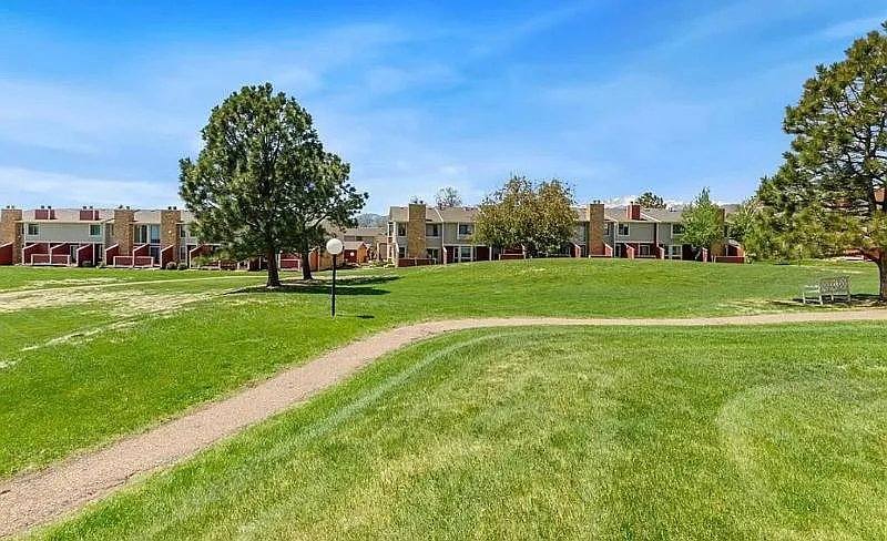 Condo for rent at 440 W Rockrimmon Blvd #G, Colorado Springs, CO 80919