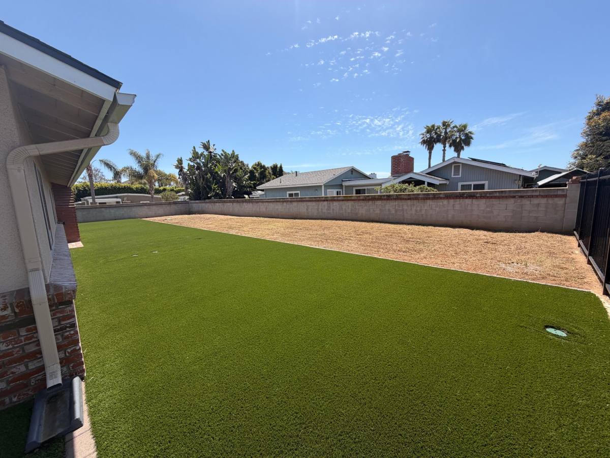 House for rent at 1723 Ivy Rd, Oceanside, CA 92054