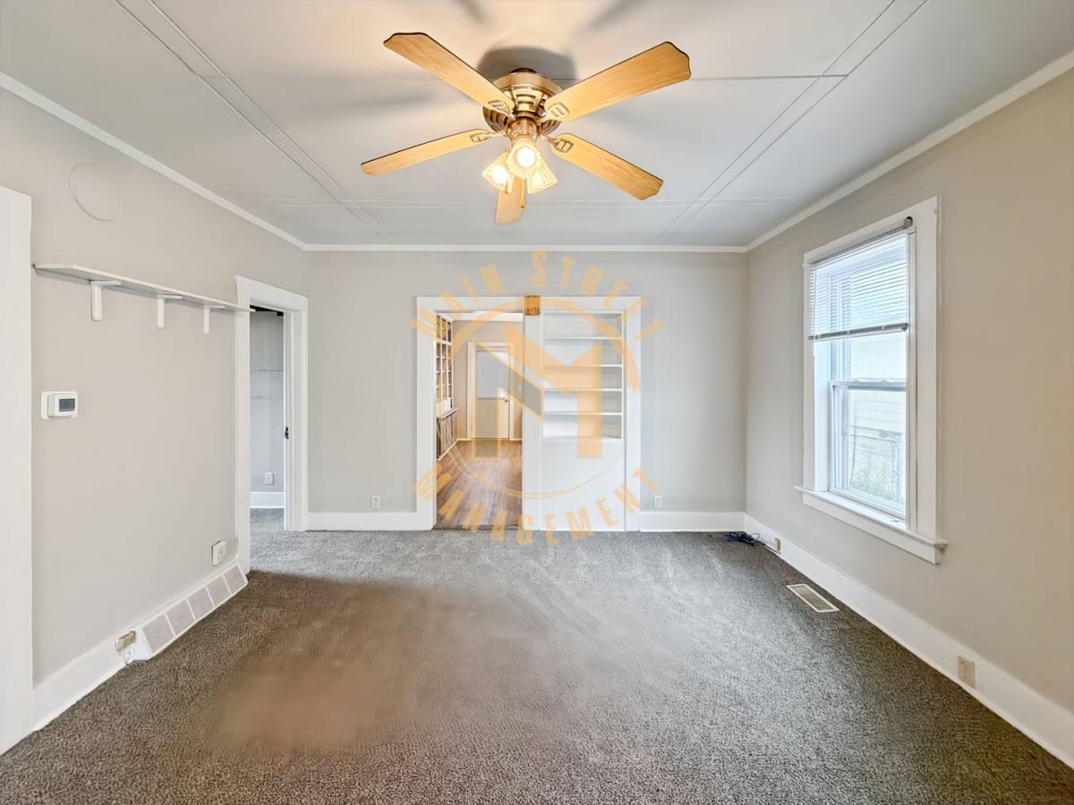 House for rent at 512 School Ave, Oshkosh, WI 54901