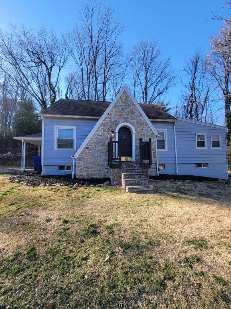 House for rent at 2660 Sheridan Rd, York, PA 17406