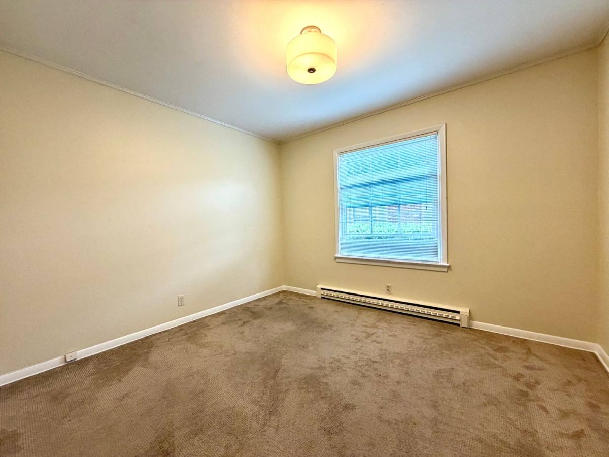 Apartment for rent at 5272-5278 SW Scholls Ferry Rd, Portland, OR 97225