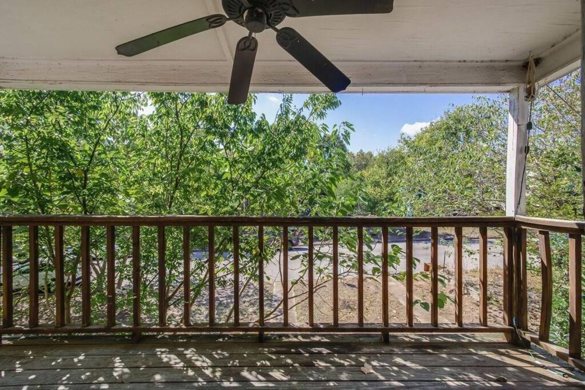 Apartment for rent at 1408 Kirkwood Rd, Austin, TX 78722