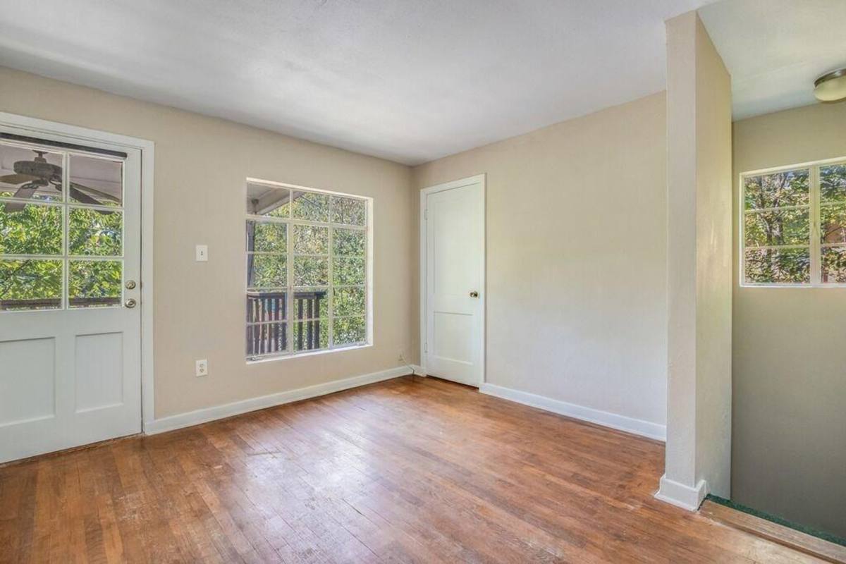 Apartment for rent at 1408 Kirkwood Rd, Austin, TX 78722