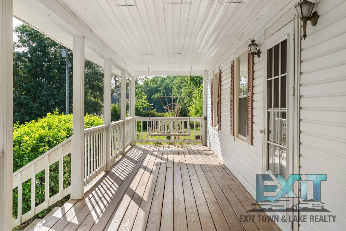 House for rent at 440 Thompson St, La Crosse, VA 23950