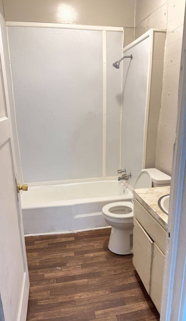House for rent at 215 W Magnolia St, Fitzgerald, GA 31750
