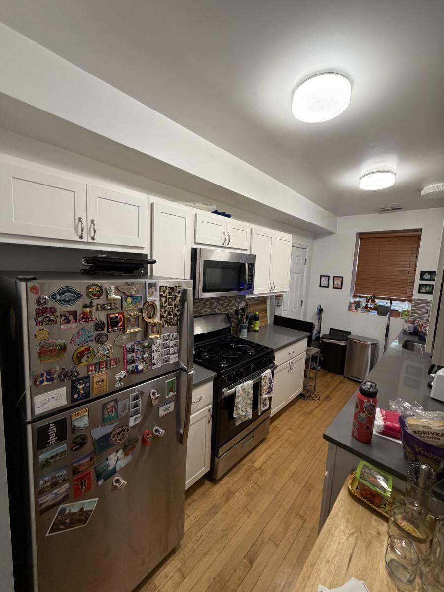 Apartment for rent at 6510 N Glenwood Ave #3E, Chicago, IL 60626