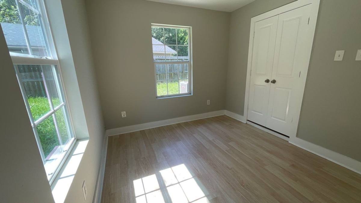 House for rent at 11435 Raincove Dr, Houston, TX 77016