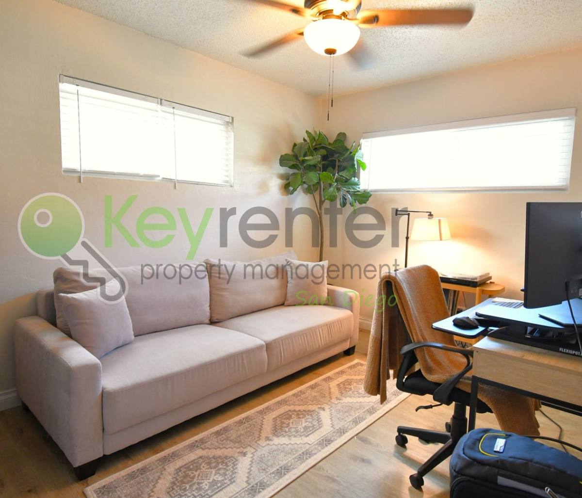 Townhouse for rent at 8075 Palm St, Lemon Grove, CA 91945