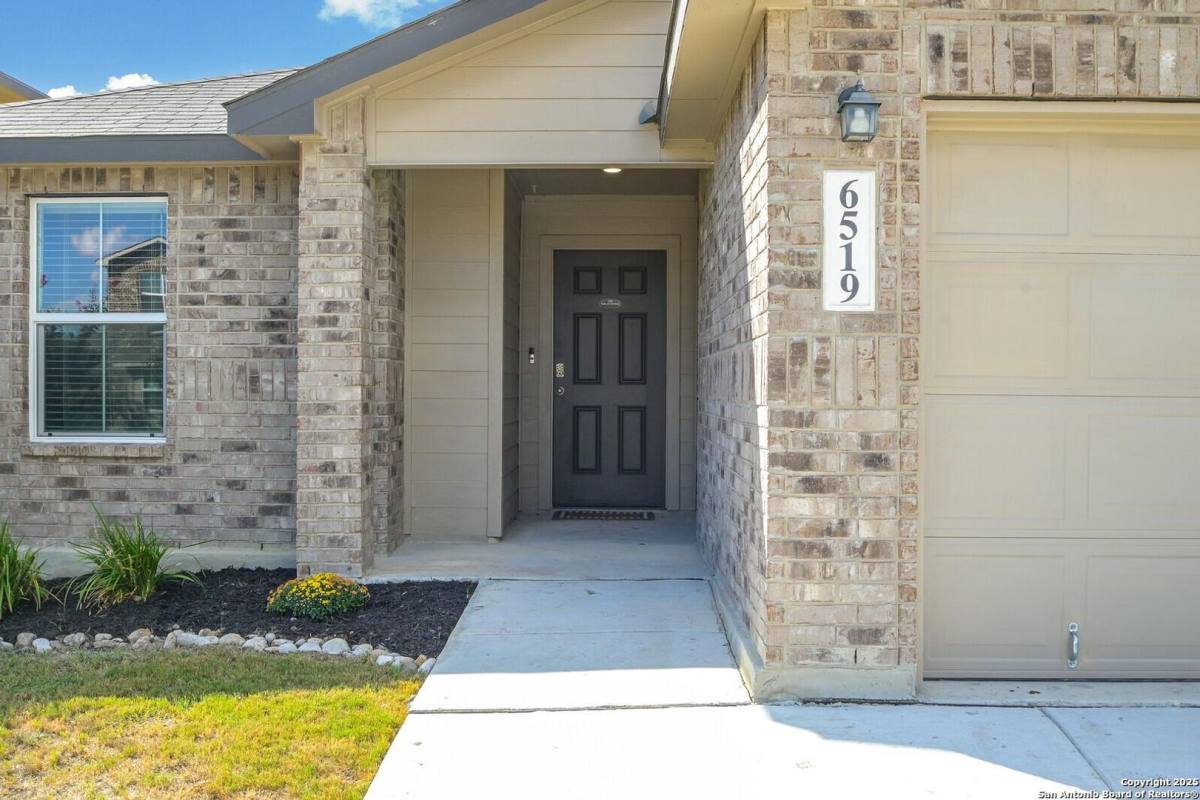 House for rent at 6519 Dynamic Sound, San Antonio, TX 78252