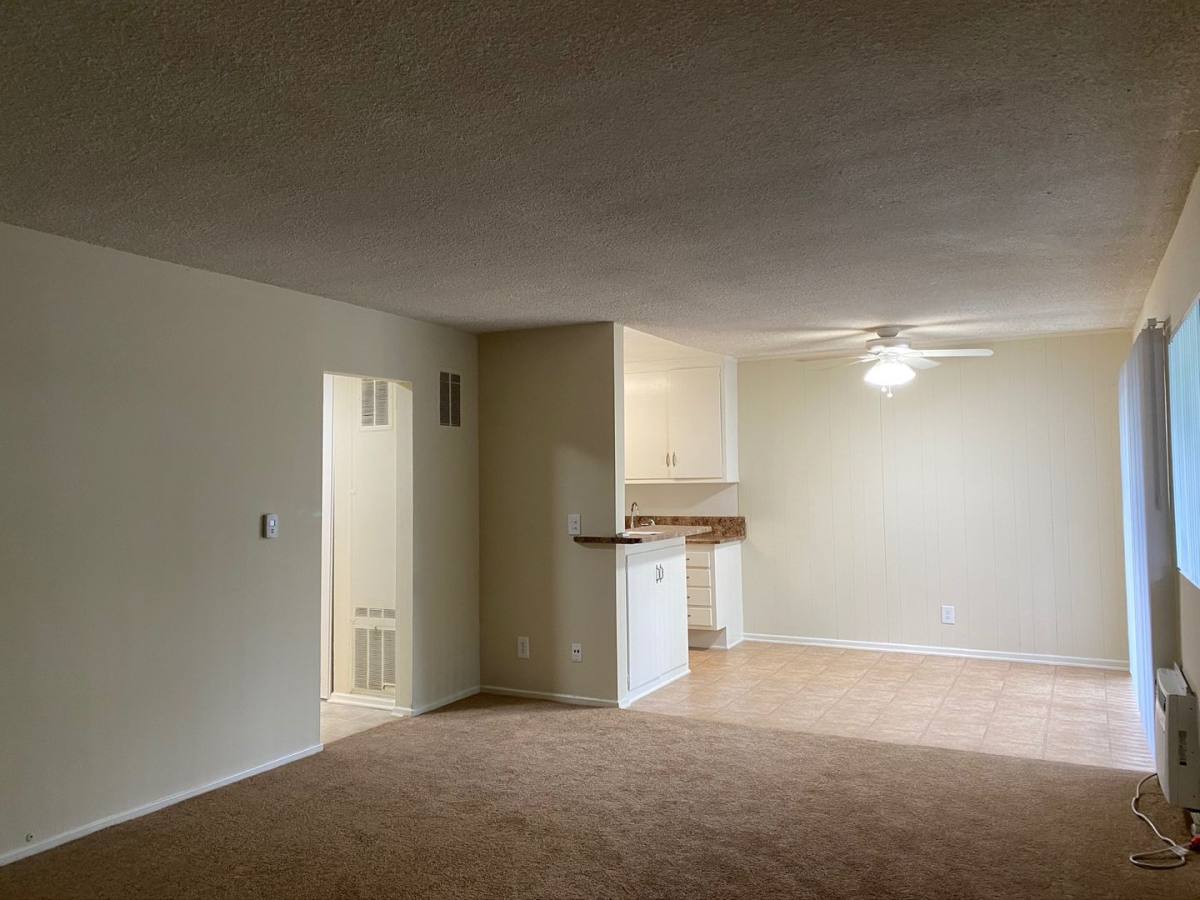 Apartment for rent at 8830 Etiwanda Ave, Northridge, CA 91325