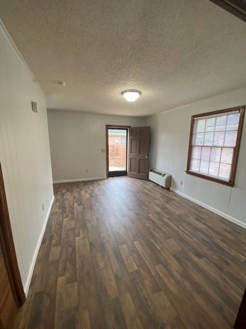 Apartment for rent at 3605 Edmond Drive-3610 Timberlane Dr, Columbia, SC 29205