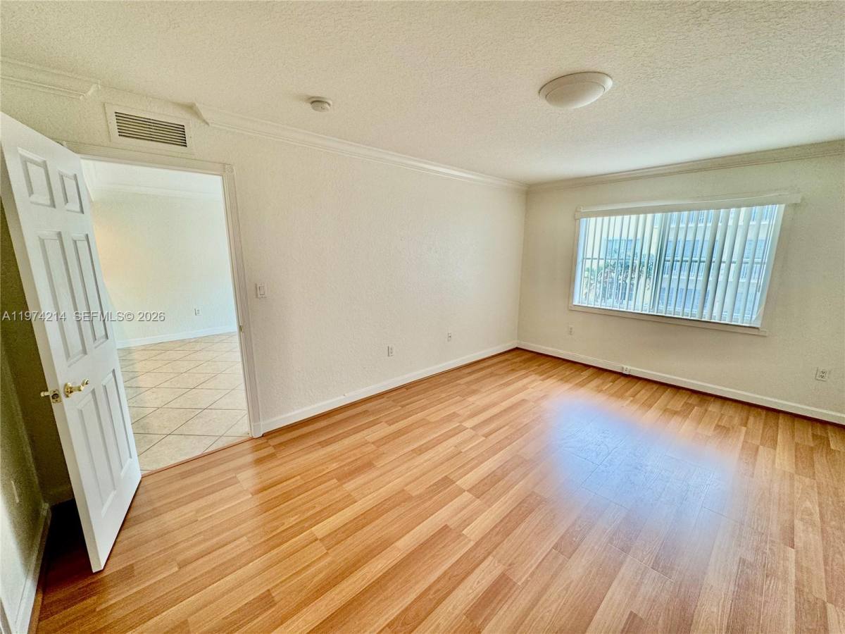 Apartment for rent at 151 NE 16th Ave, Fort Lauderdale, FL 33301