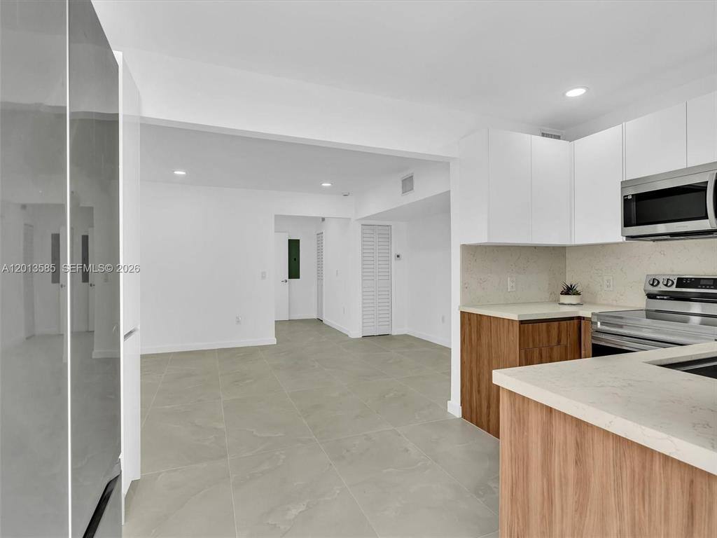 House for rent at 107 Central Ave, Delray Beach, FL 33483