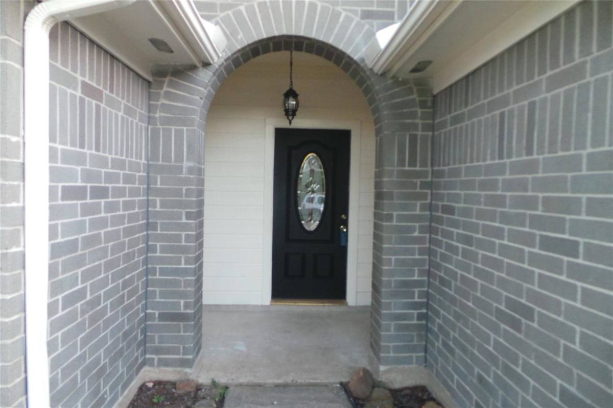 House for rent at 4920 Sterling Crossing, Pearland, TX 77584