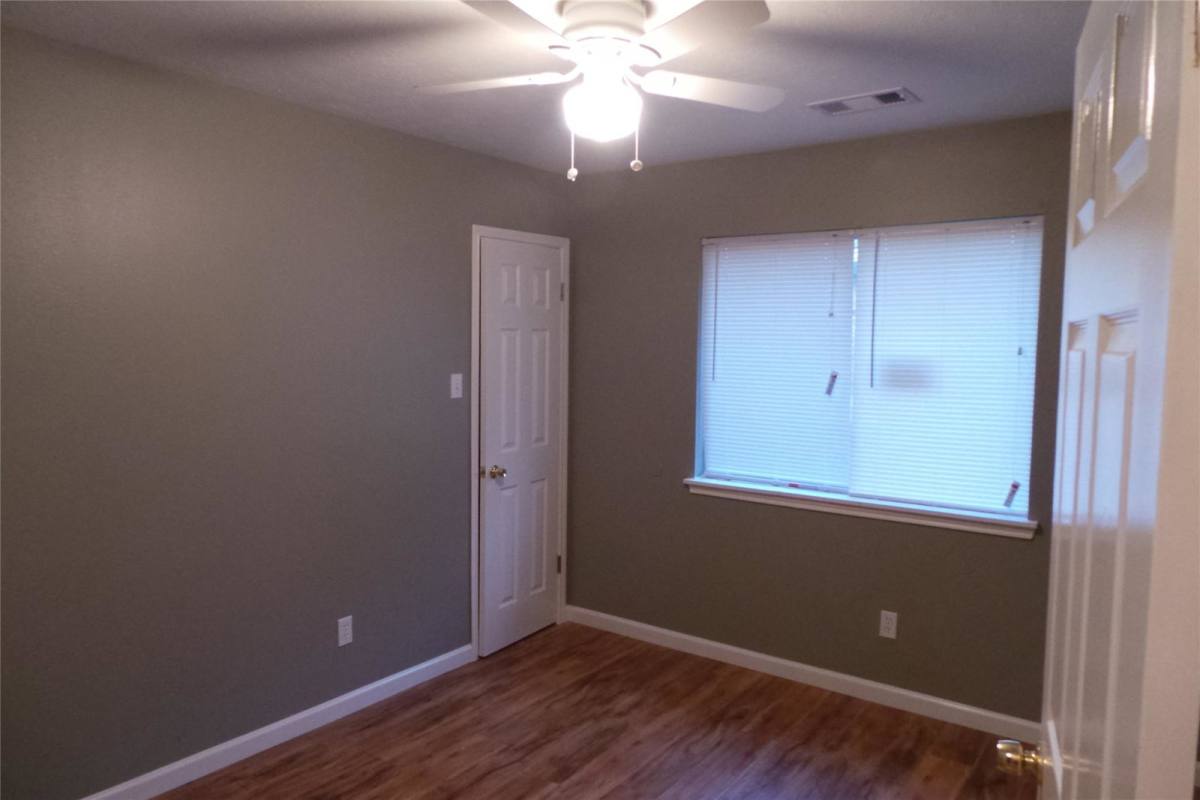 House for rent at 4920 Sterling Crossing, Pearland, TX 77584