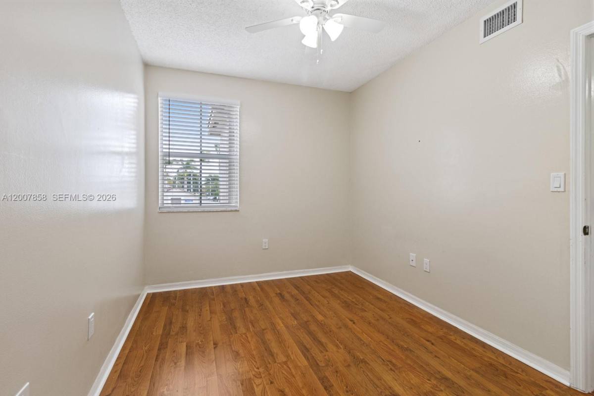 Townhouse for rent at 9187 Fontainebleau Blvd, Miami, FL 33172