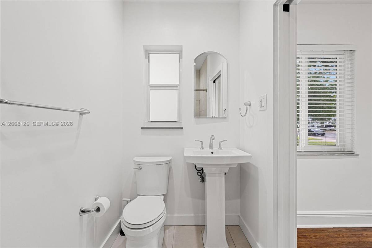 Apartment for rent at 3500 Ponce De Leon Blvd, Miami, FL 33134