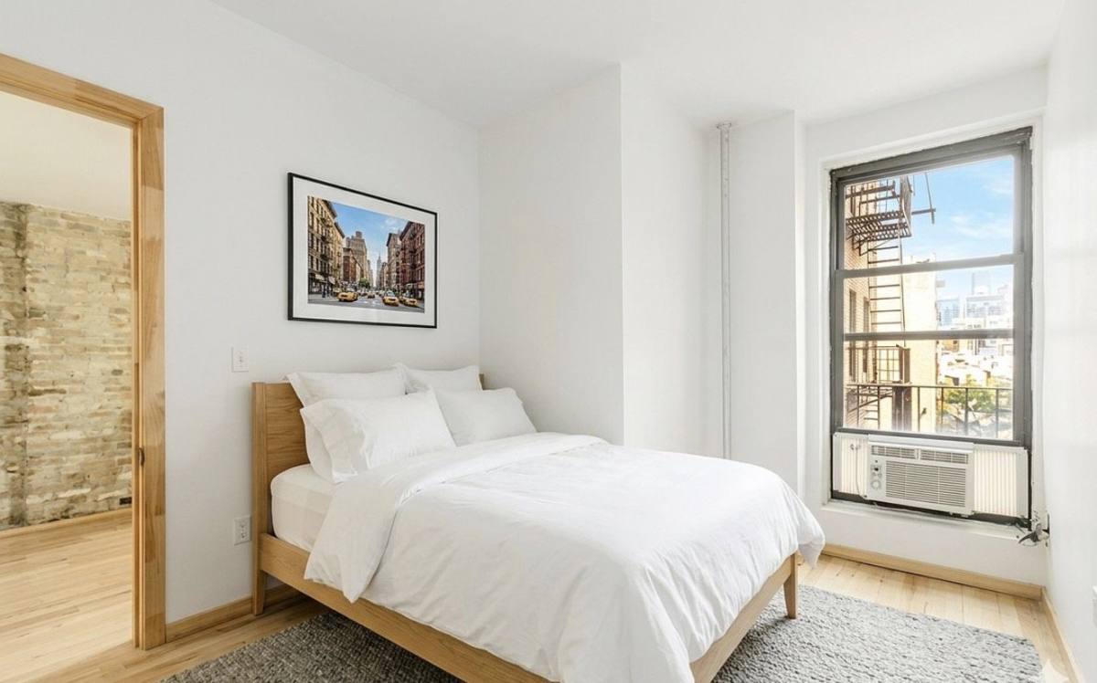 Apartment for rent at 213 6th Ave #66, New York, NY 10014