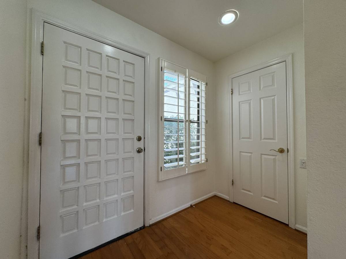Townhouse for rent at 7272 E Gainey Ranch Rd, Scottsdale, AZ 85258
