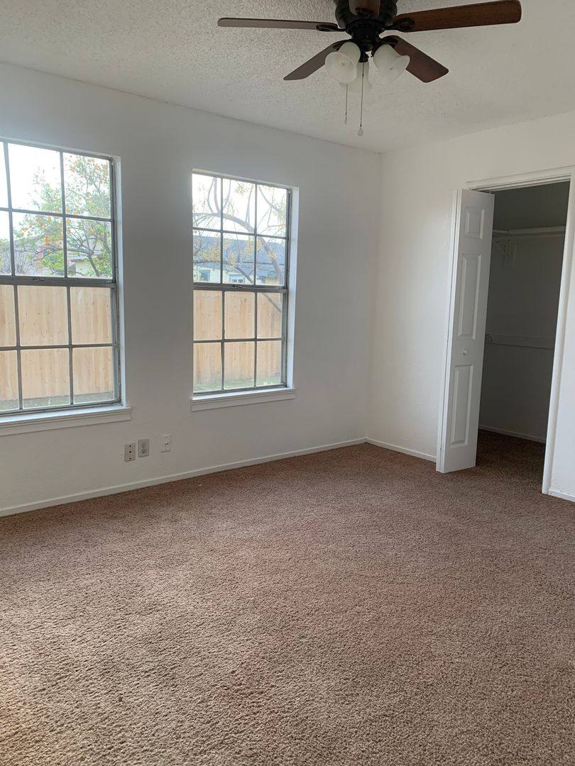 House for rent at 994 S Harris St, Hanford, CA 93230