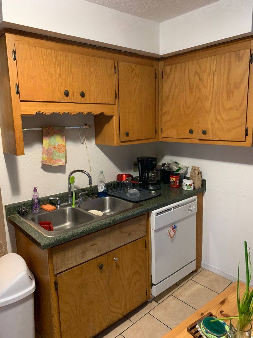 Apartment for rent at 1080 24th Ave SE, Minneapolis, MN 55414